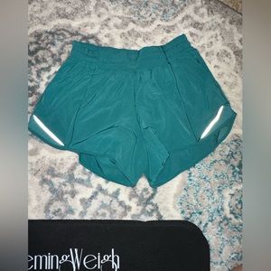 Lululemon Teal Hotty Hots 4in